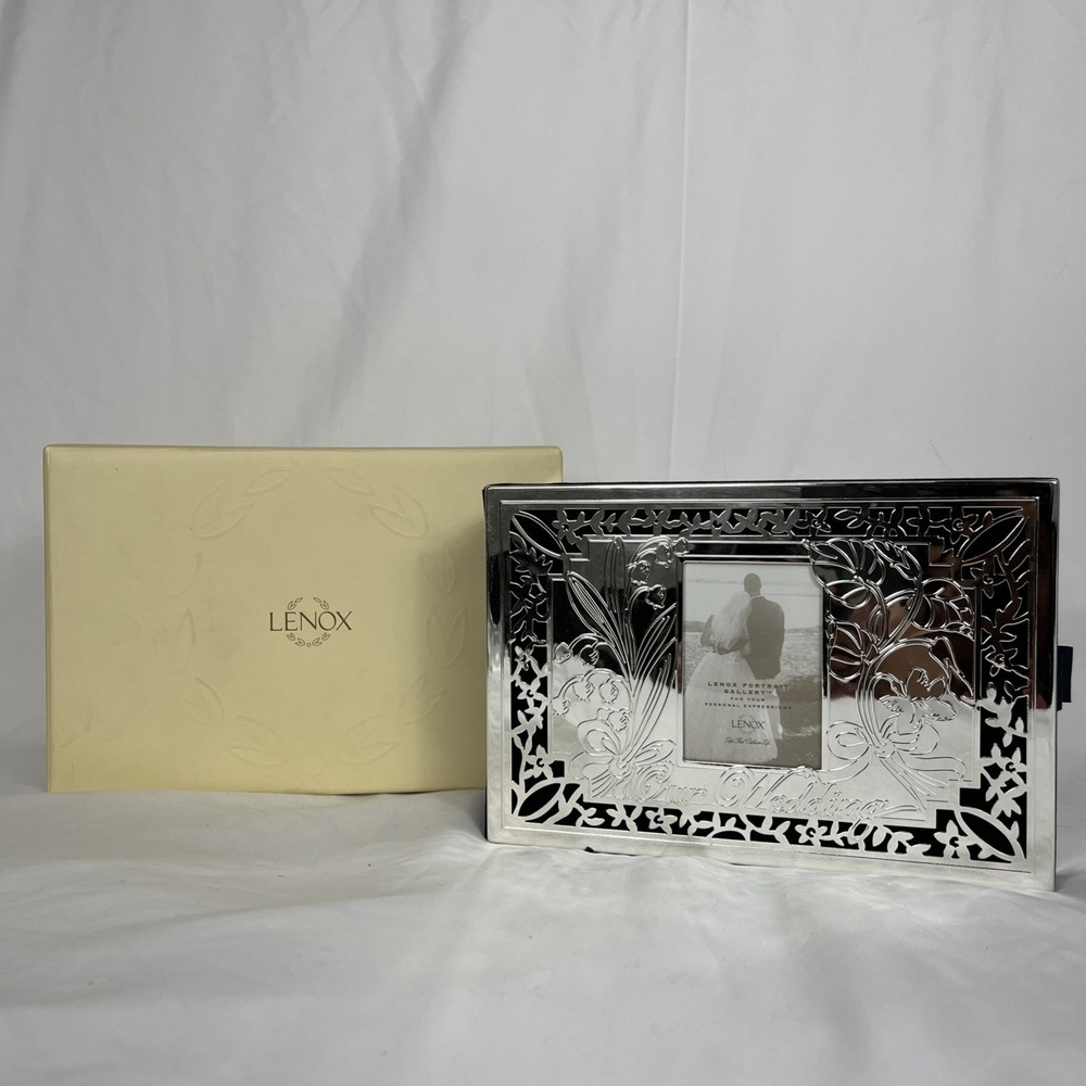 Lenox Our Wedding Silver Plated 4" x 6" Photo Album‎ Holds 80 Pictures